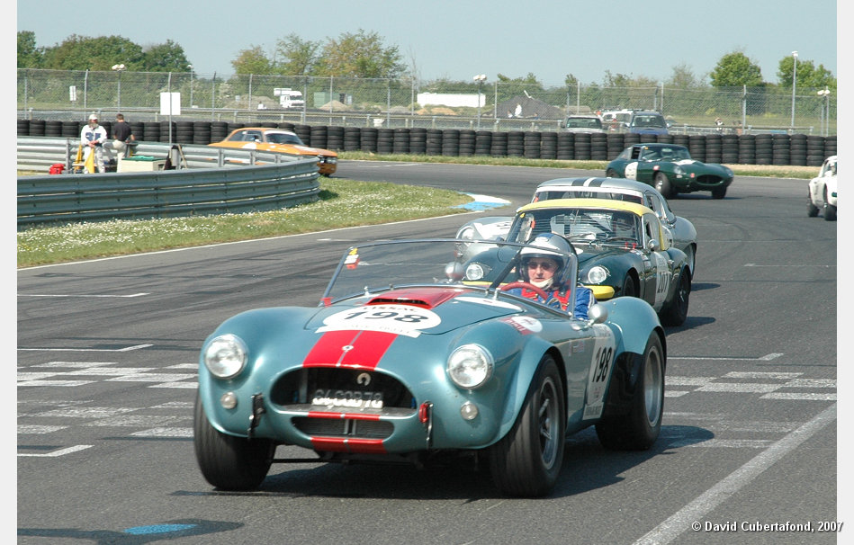 AC Cobra, Hitchins/Van Den Doorn